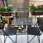 Napoli Decumani Appartamento